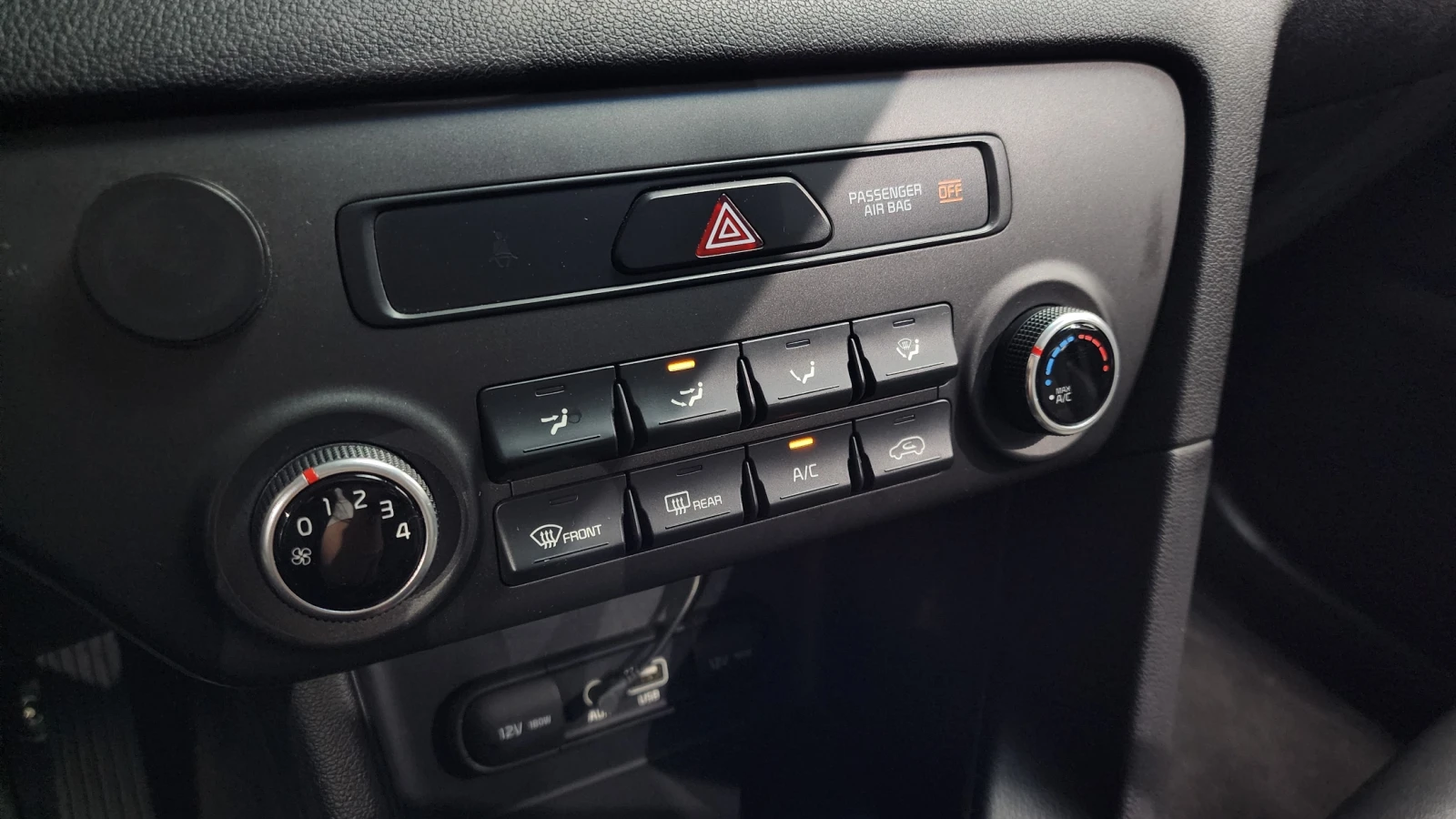 Kia Sportage 2.0 2WD TRENDY | Mobile.bg   15