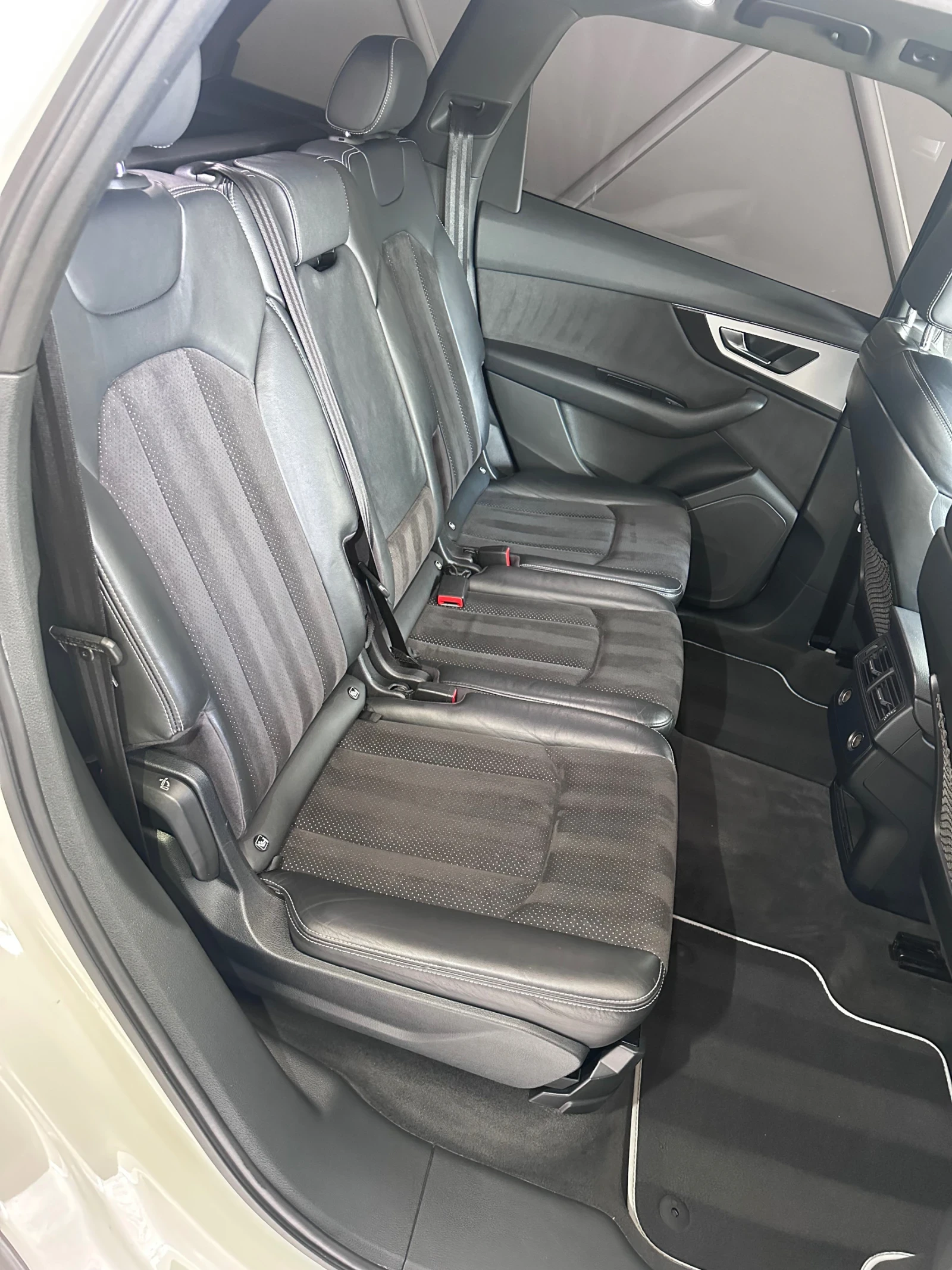 Audi Q7 | Mobile.bg   12