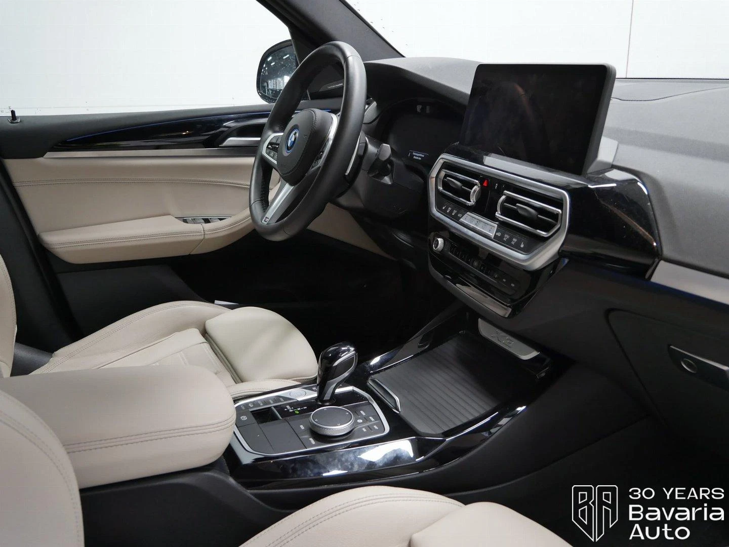 BMW X3 30e xDrive M Sport Paket Sportautomatic - изображение 6