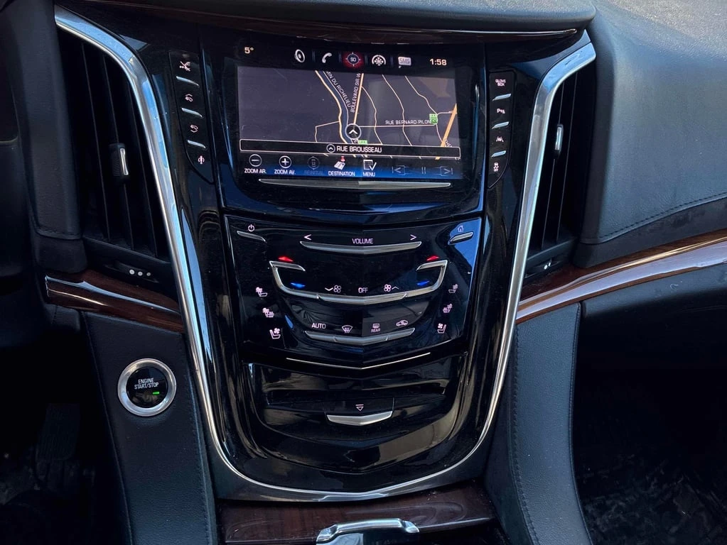 Cadillac Escalade * Premium Collection * 360* ОБДУХВАНЕ - изображение 9