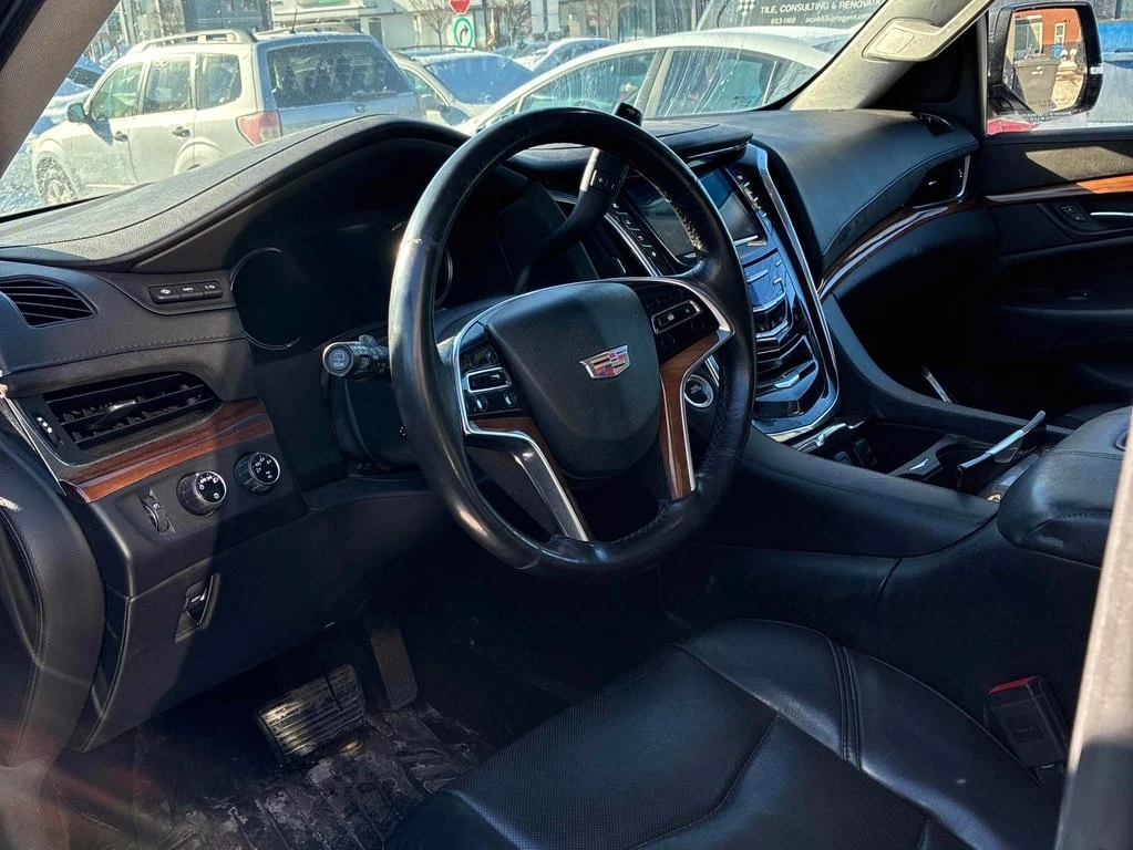 Cadillac Escalade * Premium Collection * 360* ОБДУХВАНЕ - изображение 5