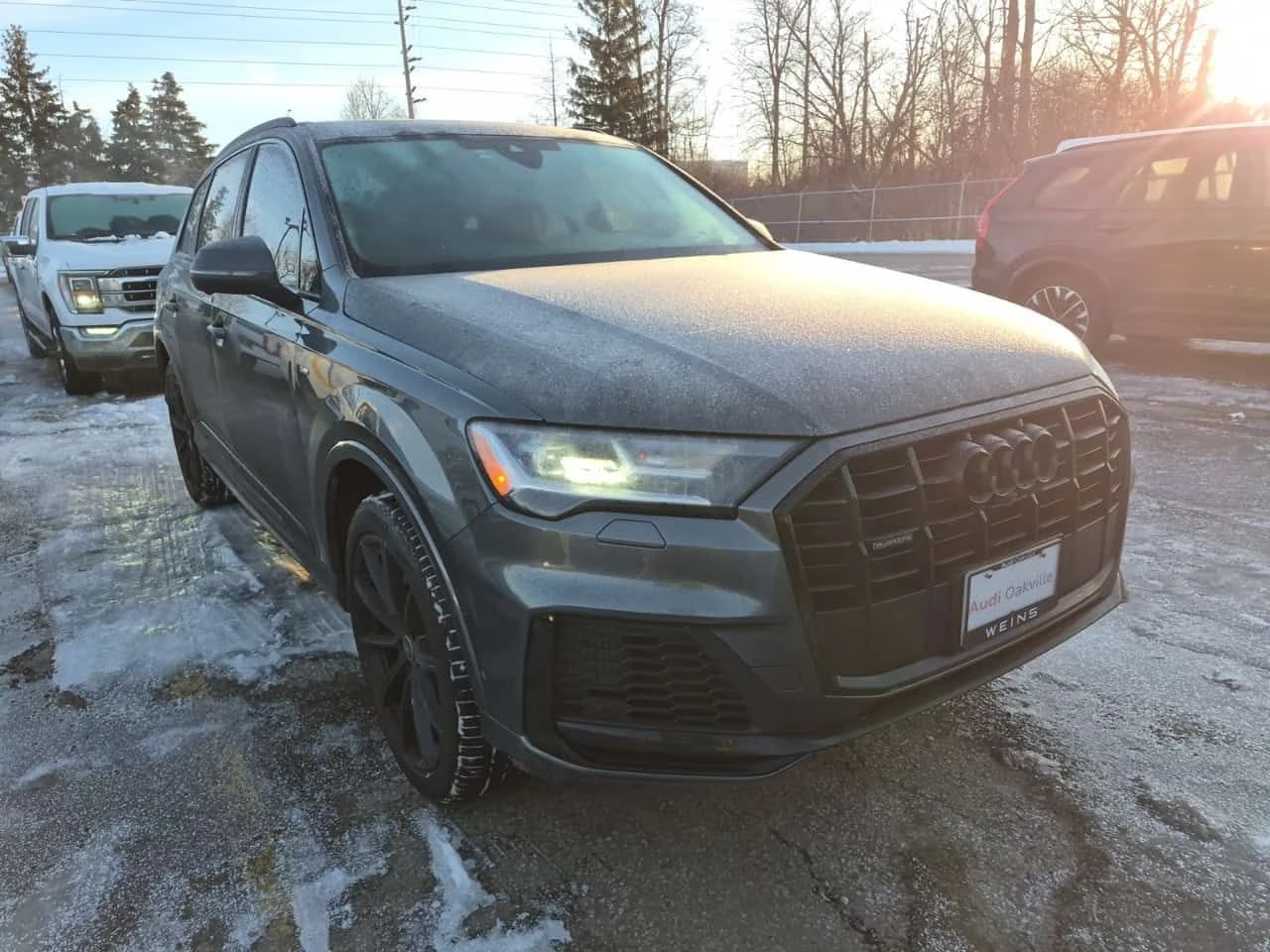 Audi Q7 * PROGRESSIV * CARFAX * БЕЗ ПЪРВОНАЧАЛНА ВНОСКА, снимка 2 - Автомобили и джипове - 53728867