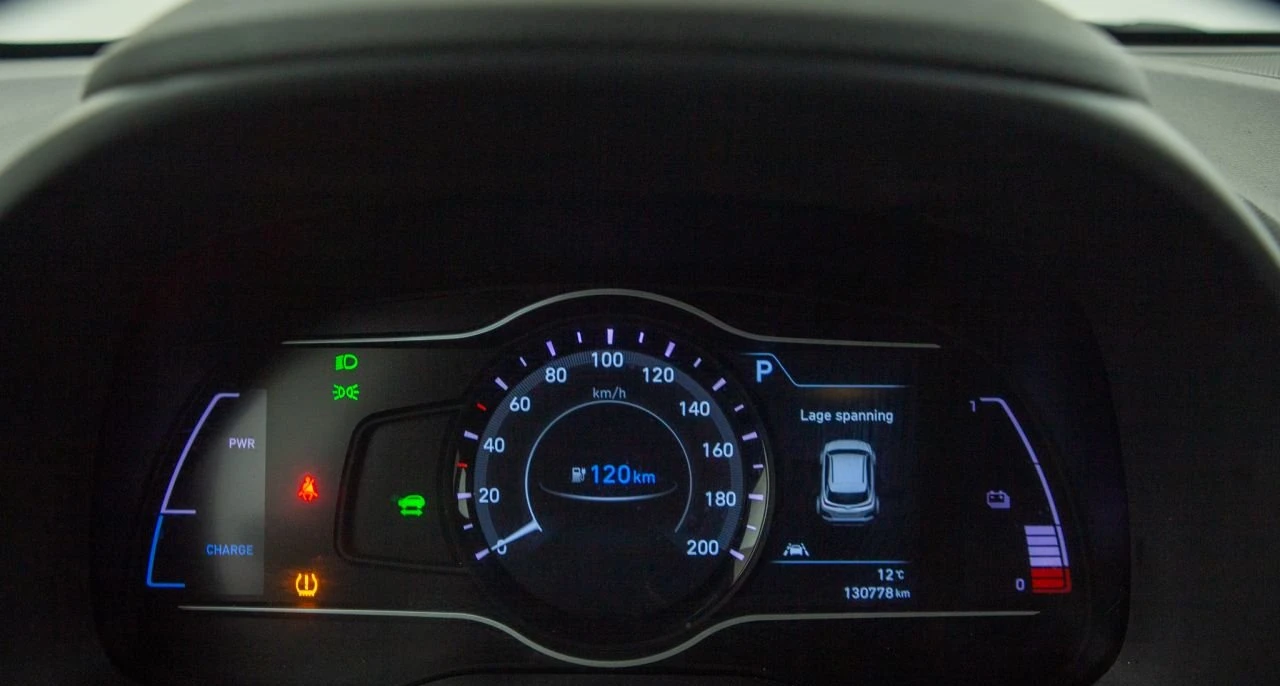 Hyundai Kona EV/Fashion/64kWh/204HP/CAM/Navi/Clima/TOP | Mobile.bg � ����������� 10