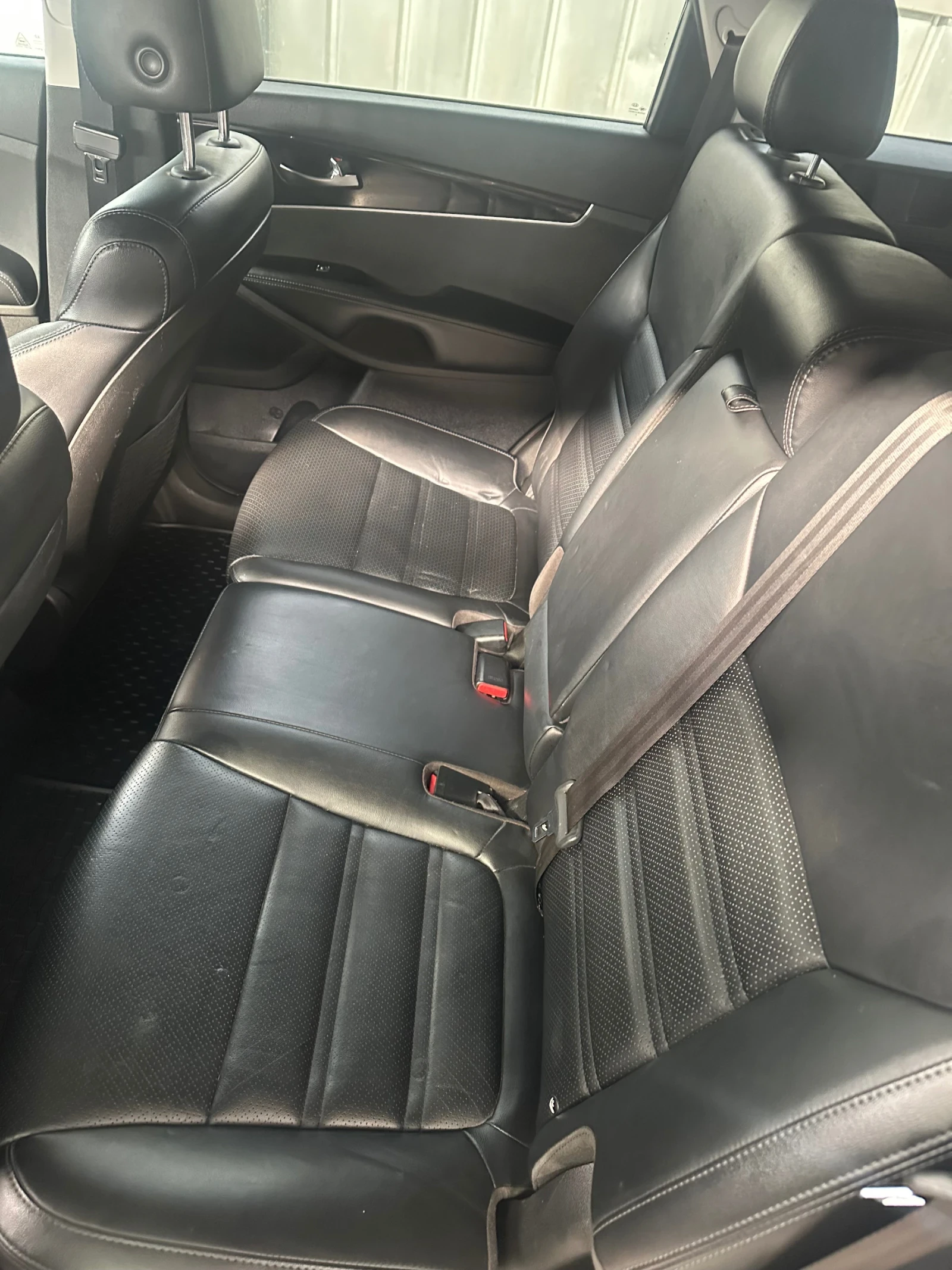 Kia Sorento EX Facelift 116500км. 4x4, 8скорости, дистроник, , снимка 16 - Автомобили и джипове - 54031510