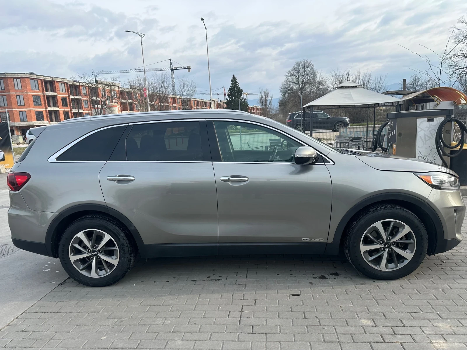 Kia Sorento EX Facelift 116500км. 4x4, 8скорости, дистроник, , снимка 5 - Автомобили и джипове - 54031510