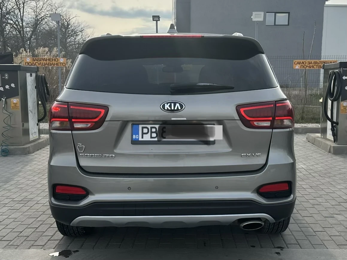 Kia Sorento EX Facelift 116500км. 4x4, 8скорости, дистроник, , снимка 8 - Автомобили и джипове - 54031510