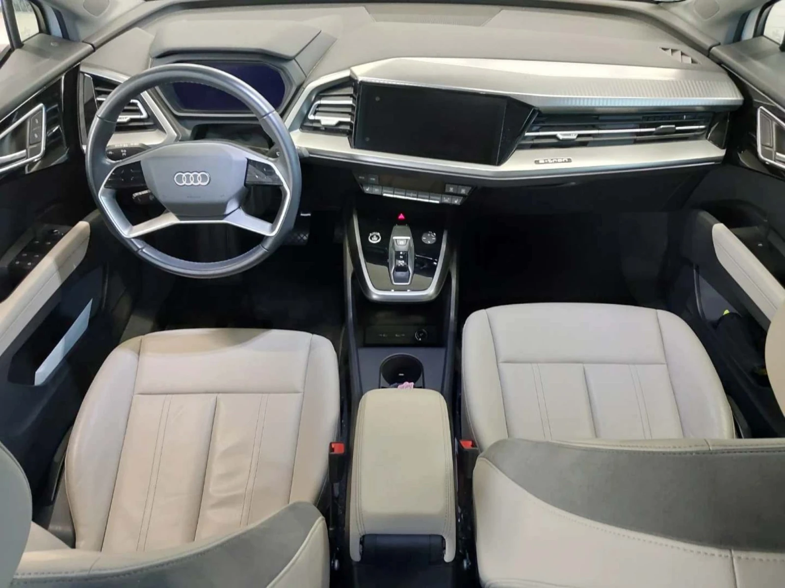 Audi Q4 E tron, снимка 5 - Автомобили и джипове - 54209959