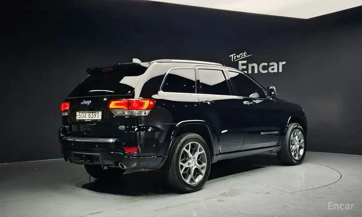 Jeep Grand cherokee 3.6 / OVERLAND / ����� / DISTRONIC / ������ / PANO | Mobile.bg � ����������� 2