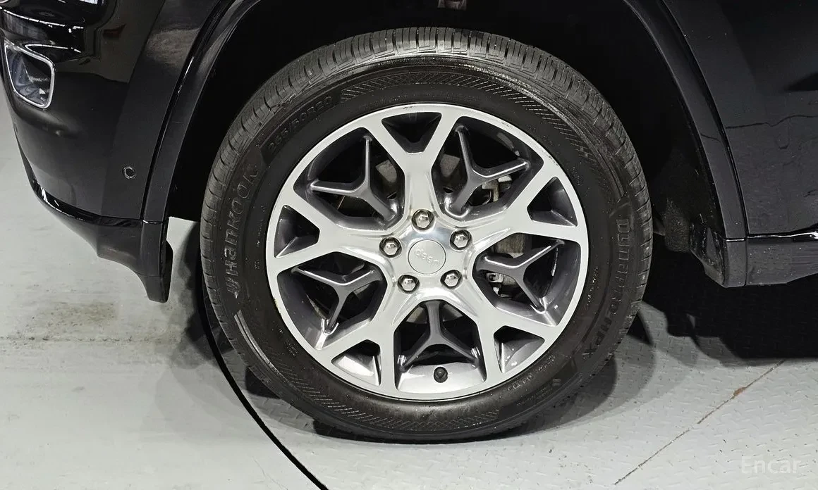 Jeep Grand cherokee 3.6 / OVERLAND / ����� / DISTRONIC / ������ / PANO | Mobile.bg � ����������� 5