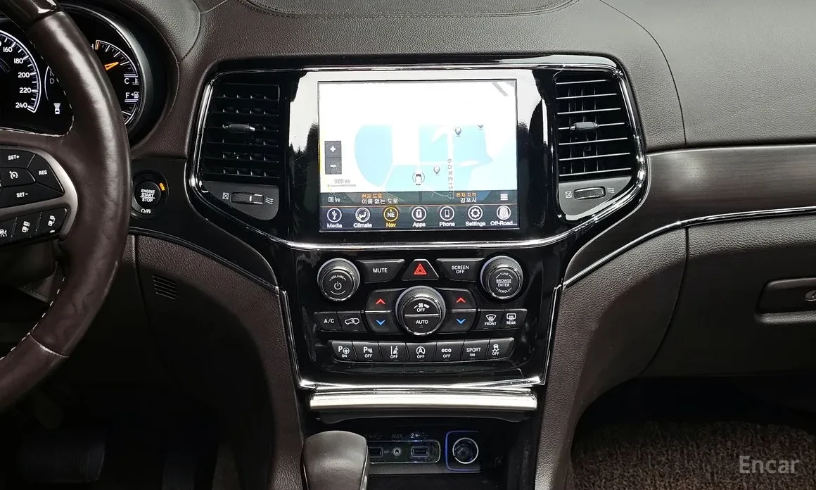 Jeep Grand cherokee 3.6 / OVERLAND / ����� / DISTRONIC / ������ / PANO | Mobile.bg � ����������� 10