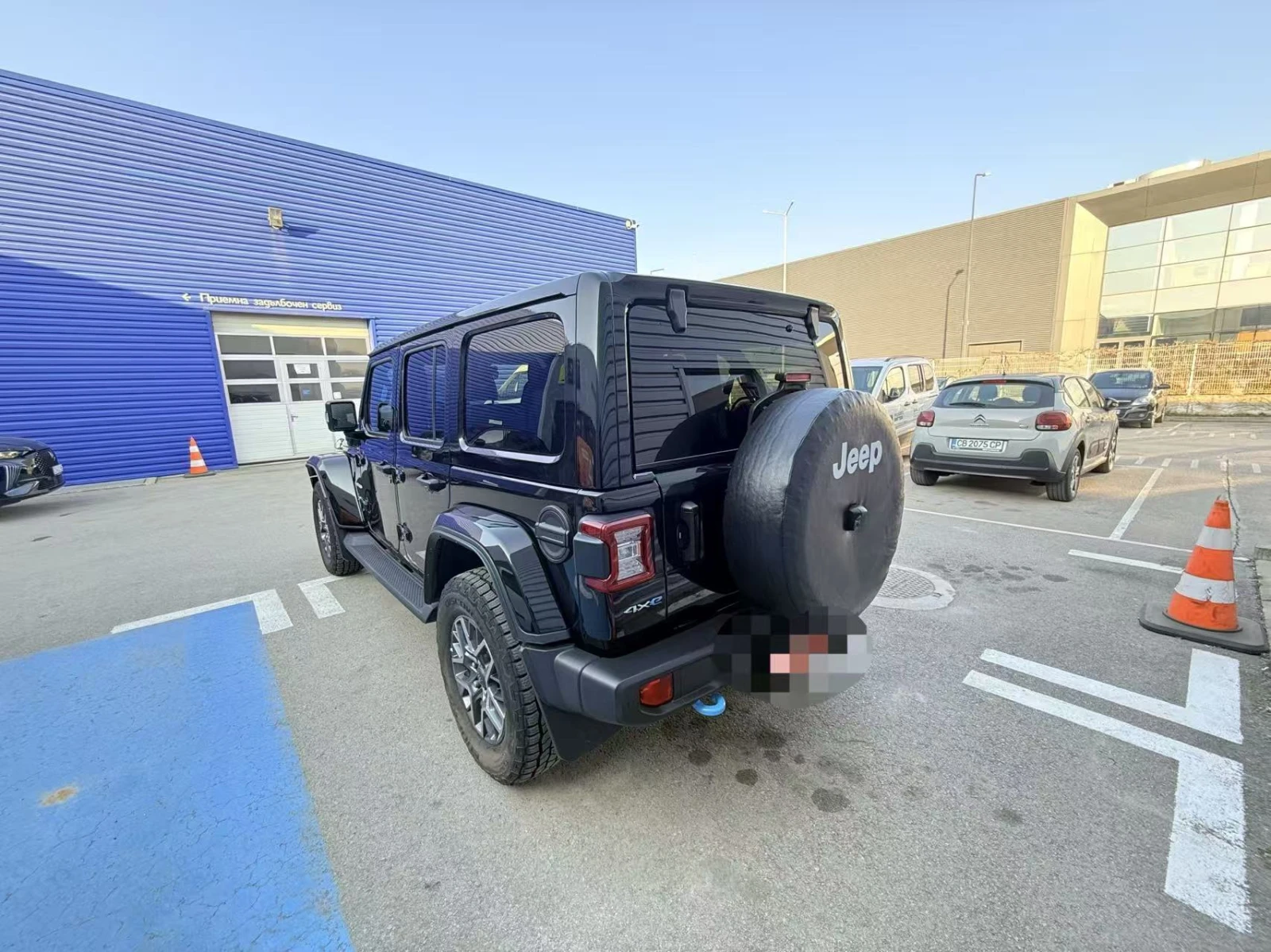 Jeep Wrangler, снимка 2 - Автомобили и джипове - 54373826