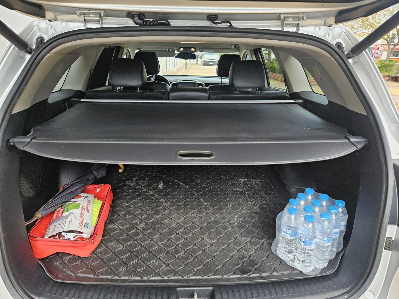 Kia Sorento 2.2 CRD PLATINUM 200кс., снимка 15 - Автомобили и джипове - 54563314