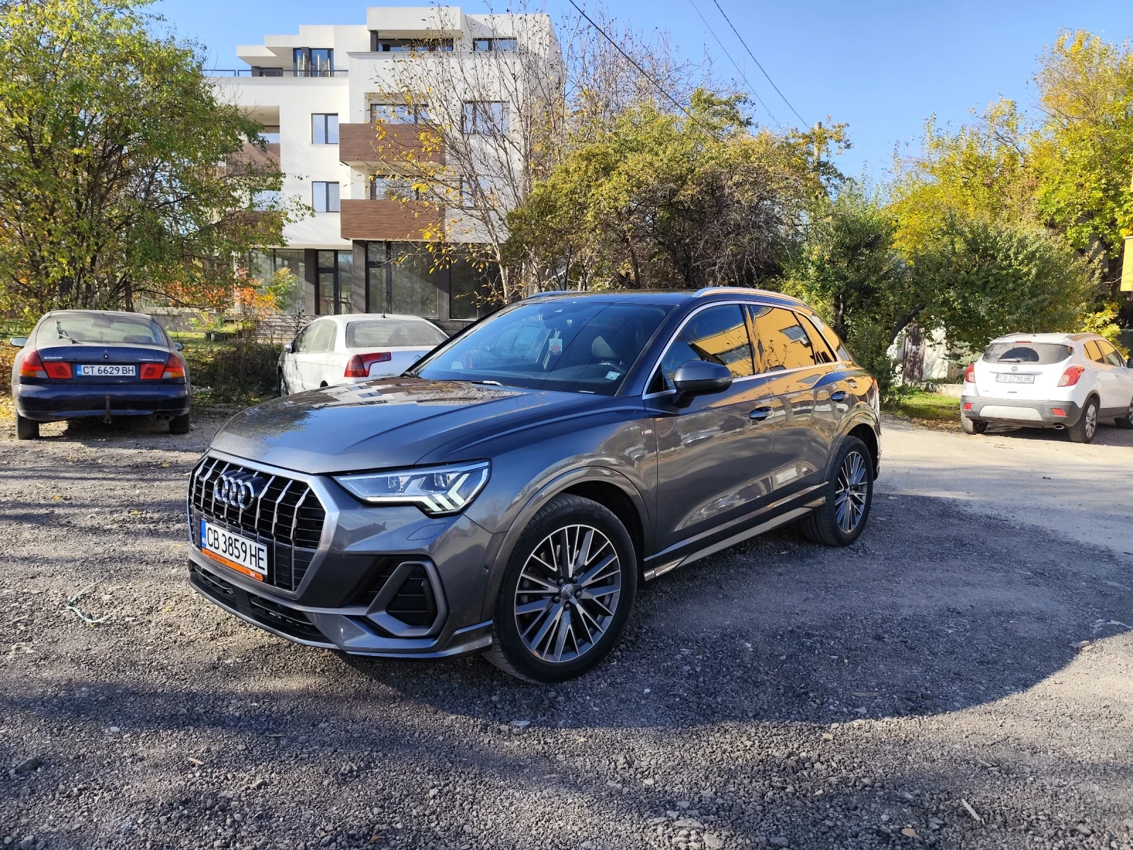 Audi Q3 S-line, снимка 4 - Автомобили и джипове - 54989918