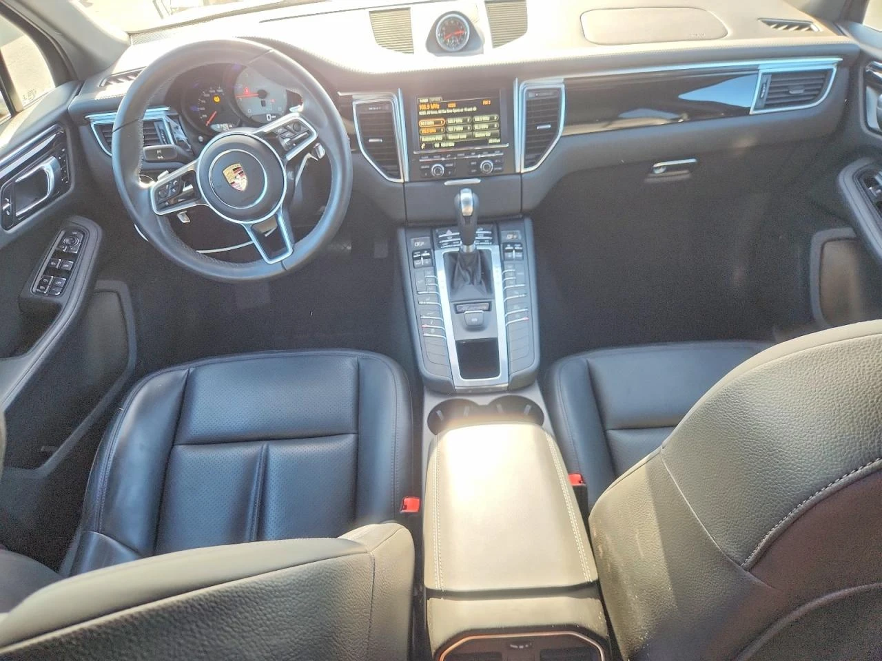 Porsche Macan S 3.0, снимка 9 - Автомобили и джипове - 55282138