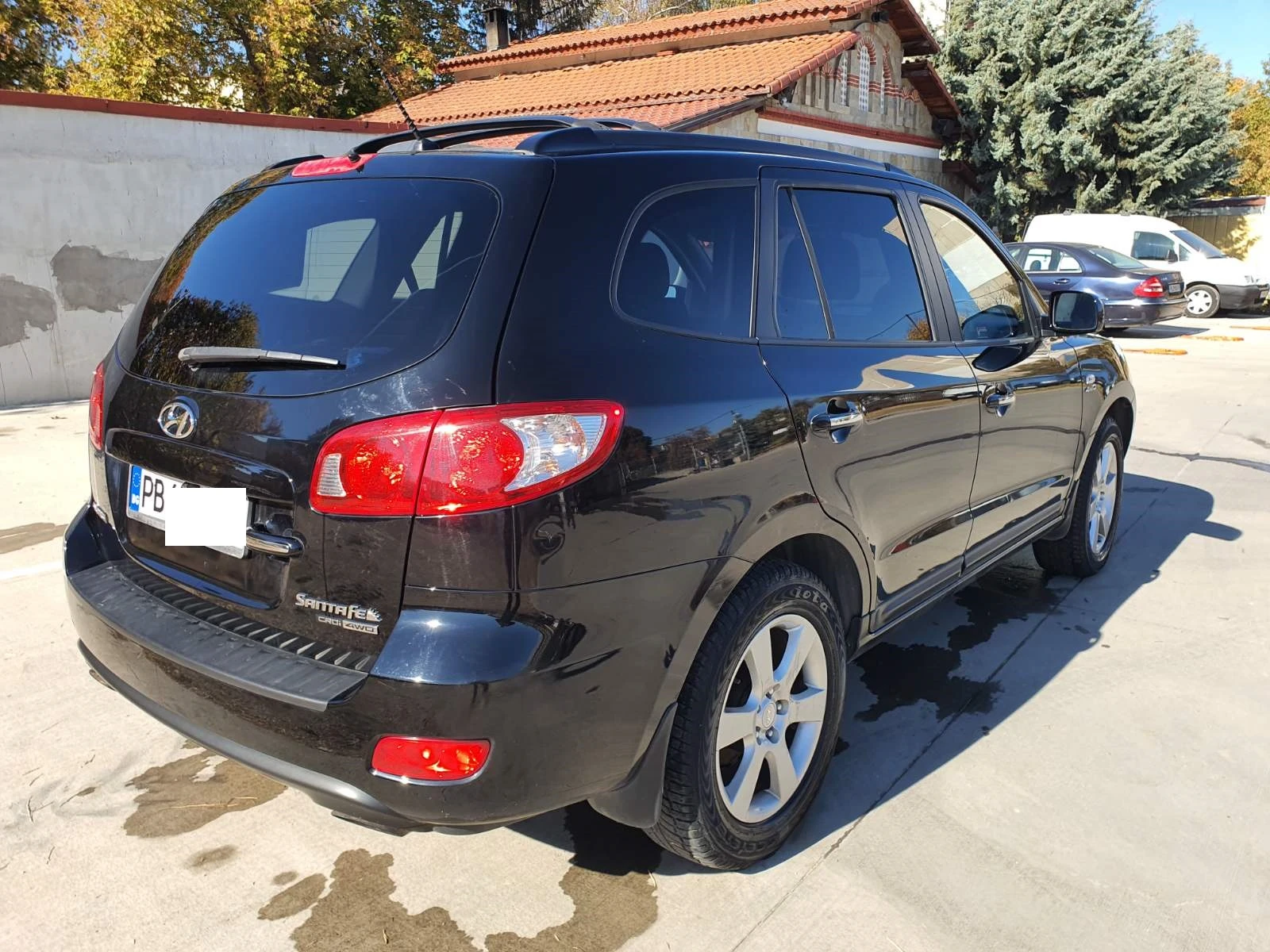 Hyundai Santa fe CRDI 2.2 4WD, снимка 2 - Автомобили и джипове - 56151386