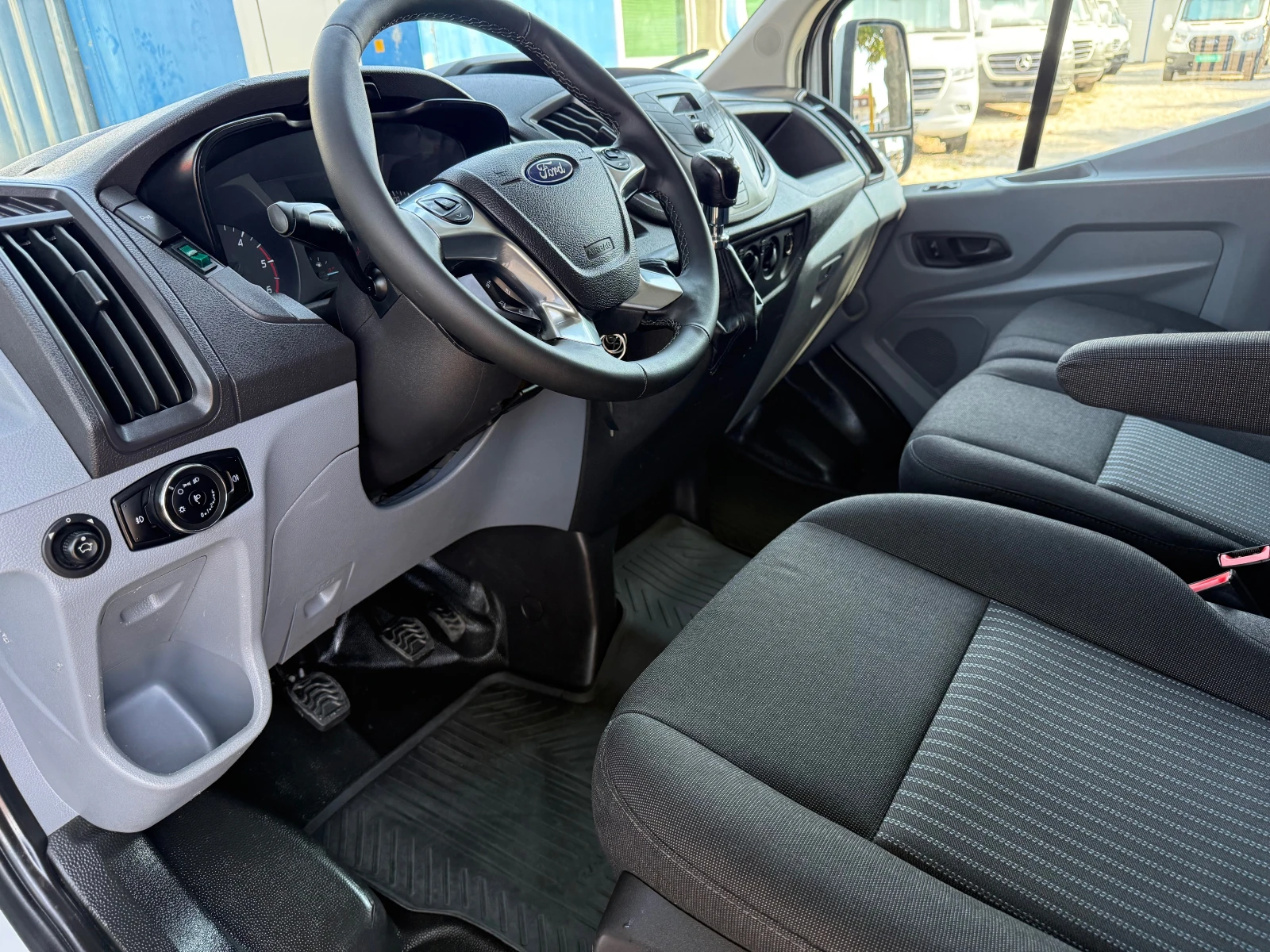 Ford Transit 2.0 TDCI ���� 6 | Mobile.bg � ����������� 9
