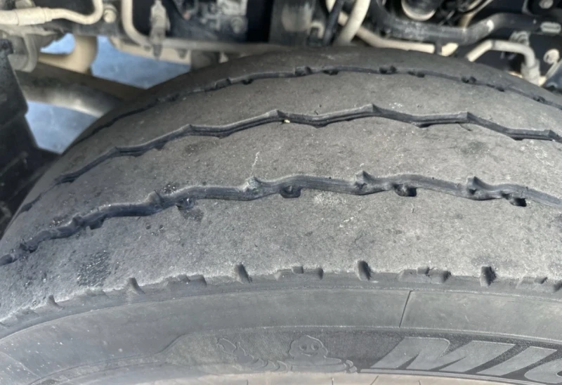 Renault C C 320 самосвал, снимка 12 - Камиони - 53100790