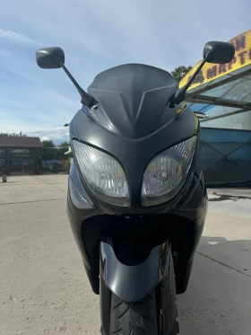  Yamaha T-max