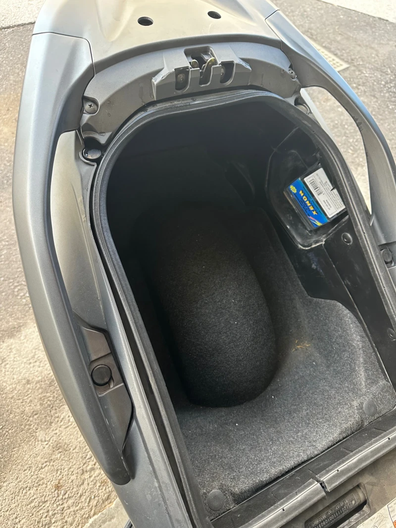 Suzuki Burgman 400i, снимка 5 - Мотоциклети и мототехника - 53474489