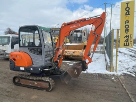      Hitachi ZX25