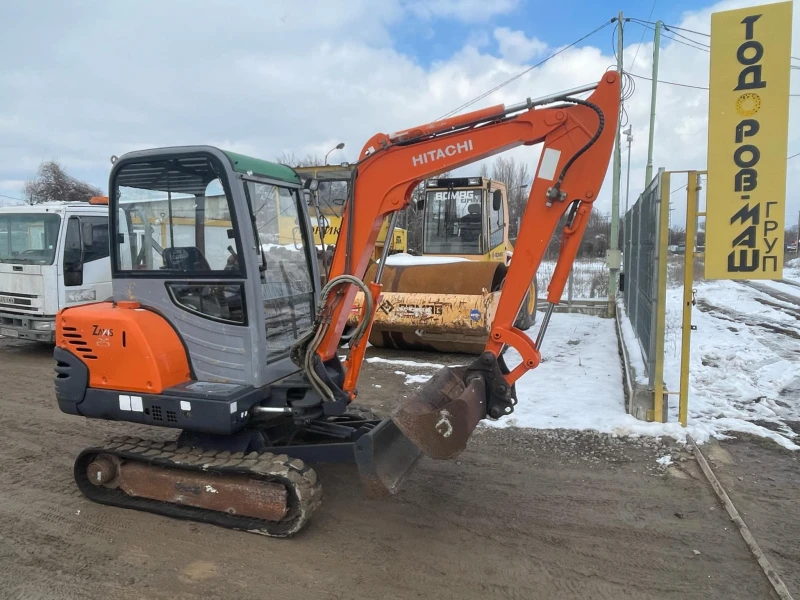 Багер Hitachi ZX25, снимка 1 - Индустриална техника - 49273708