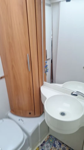 Кемпер HYMER / ERIBA B 674 SL 3000 160 multijet, снимка 4