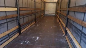 Полуремарке Schmitz Cargobull Varios с повдигащ се таван (механично), снимка 13