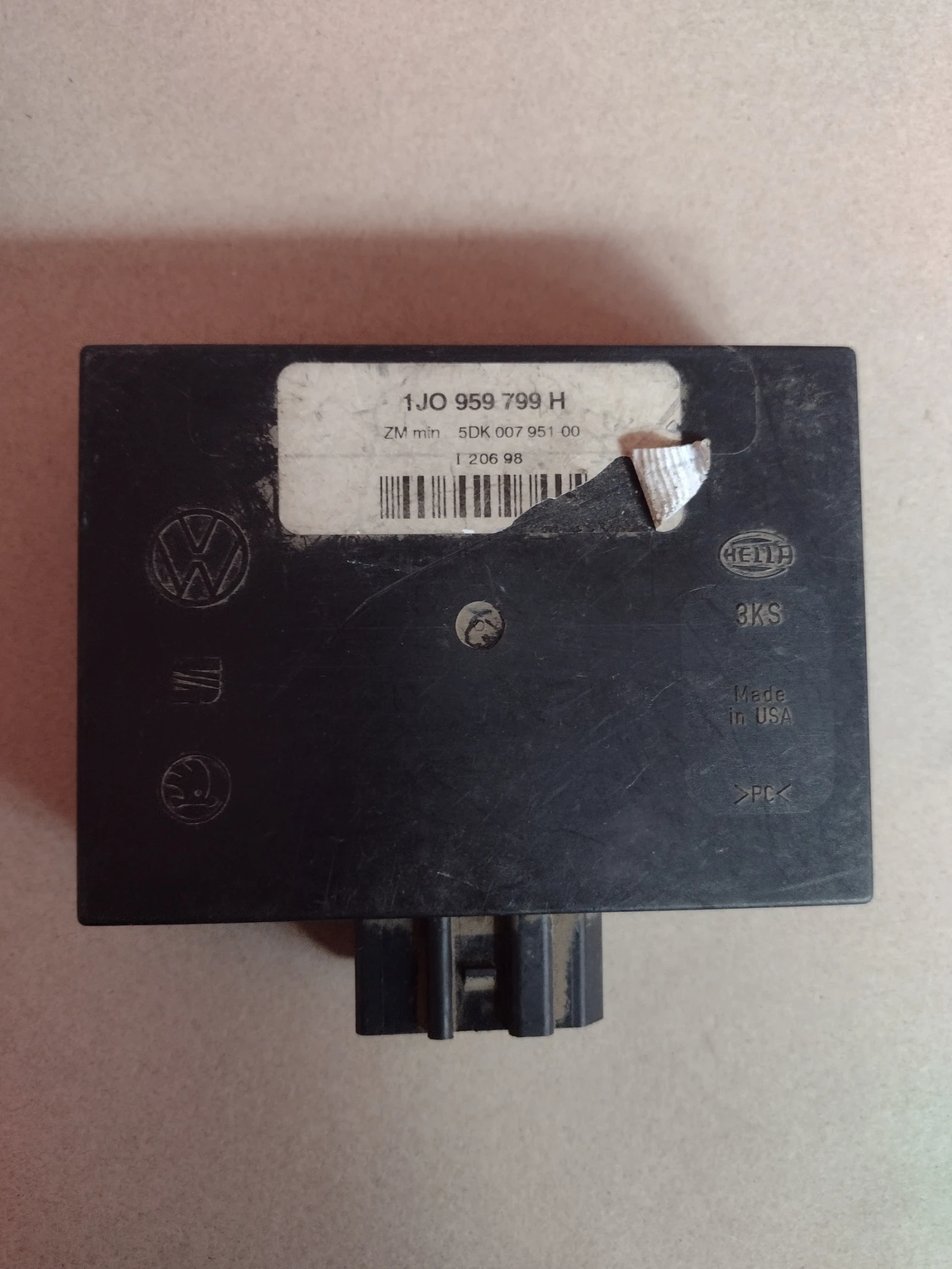 1J0959799H ������� �����   VW Golf 4  1J0 959 799 H | Mobile.bg � ����������� 4