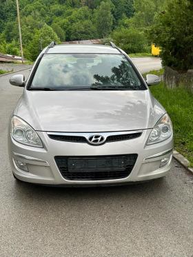 Hyundai I30 1.6 SW, снимка 1 - Автомобили и джипове - 44340310