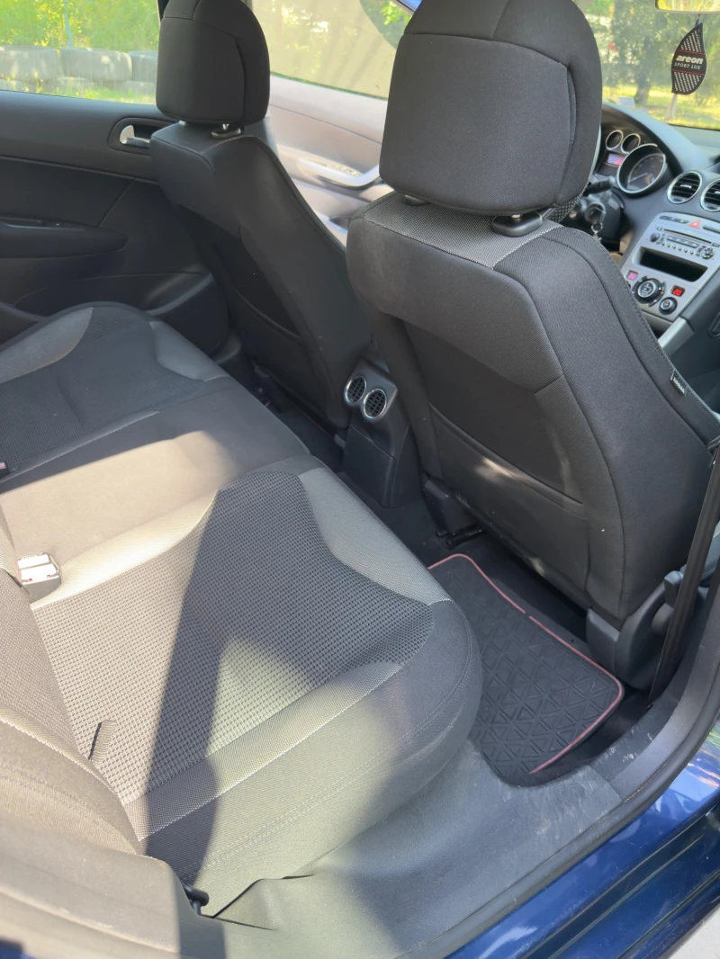 Peugeot 308 1.6 HDI, снимка 10 - Автомобили и джипове - 52868428