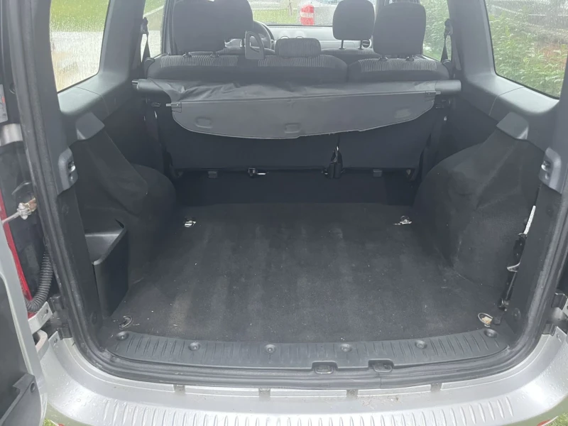 Dacia Logan 1.6-Бензин Газ, снимка 9 - Автомобили и джипове - 53071693