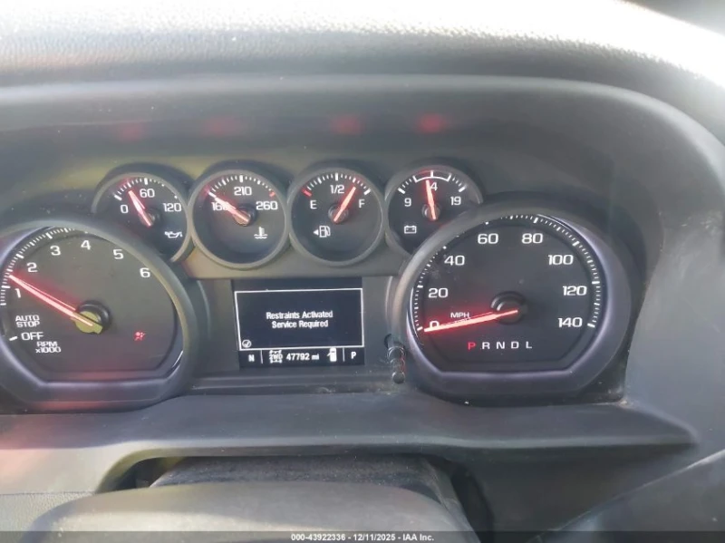 Chevrolet Silverado 1500 4WD SHORT BED * CARFAX* , снимка 7 - Автомобили и джипове - 53447935