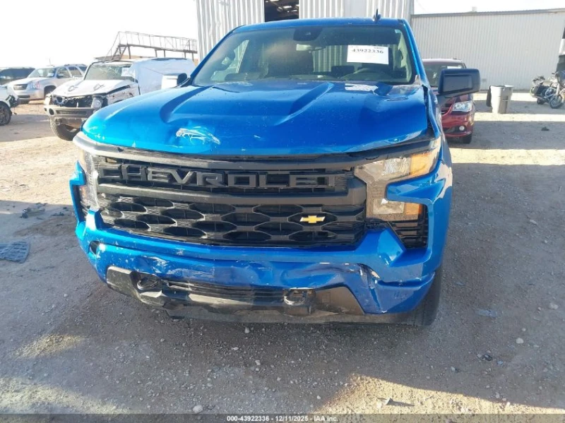 Chevrolet Silverado 1500 4WD SHORT BED * CARFAX* , снимка 6 - Автомобили и джипове - 53447935