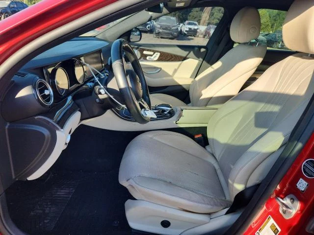 Mercedes-Benz E 300 AMG* PACK* BURMERSTER* ПОДГРЕВ* КАМЕРА* КЕЙЛЕС* , снимка 9 - Автомобили и джипове - 52708079