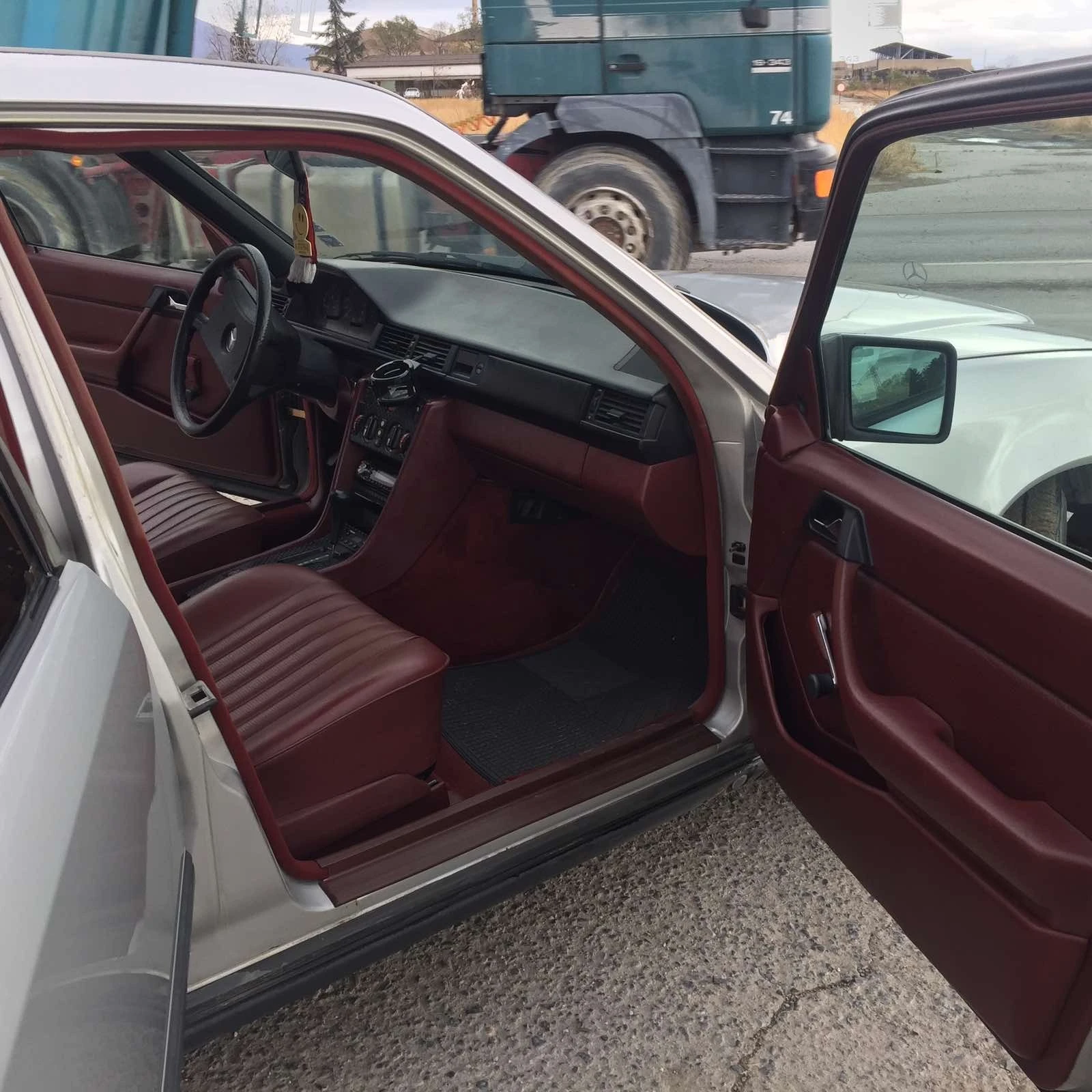 Mercedes-Benz 124 | Mobile.bg — изображение 11