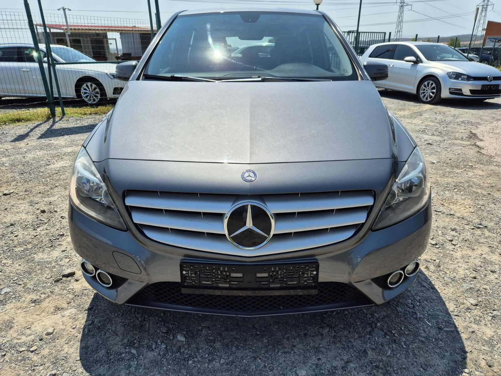 Mercedes-Benz B 180 1.6i 122кс - изображение 8