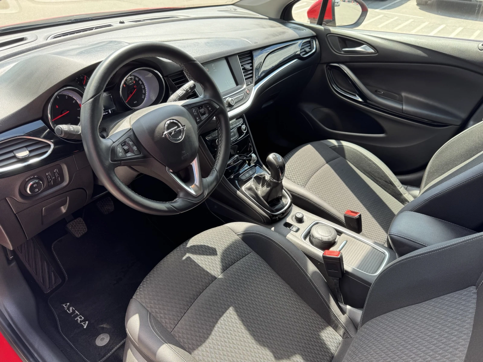 Opel Astra K INNOVATION 1.4 150hp BVM6 E6 - изображение 10