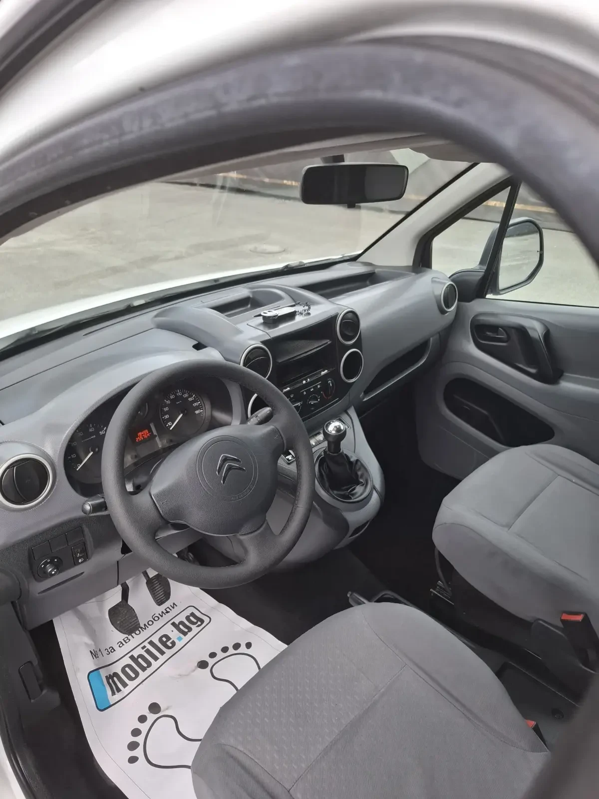 Citroen Berlingo 1.6HDI 90к.с - изображение 9