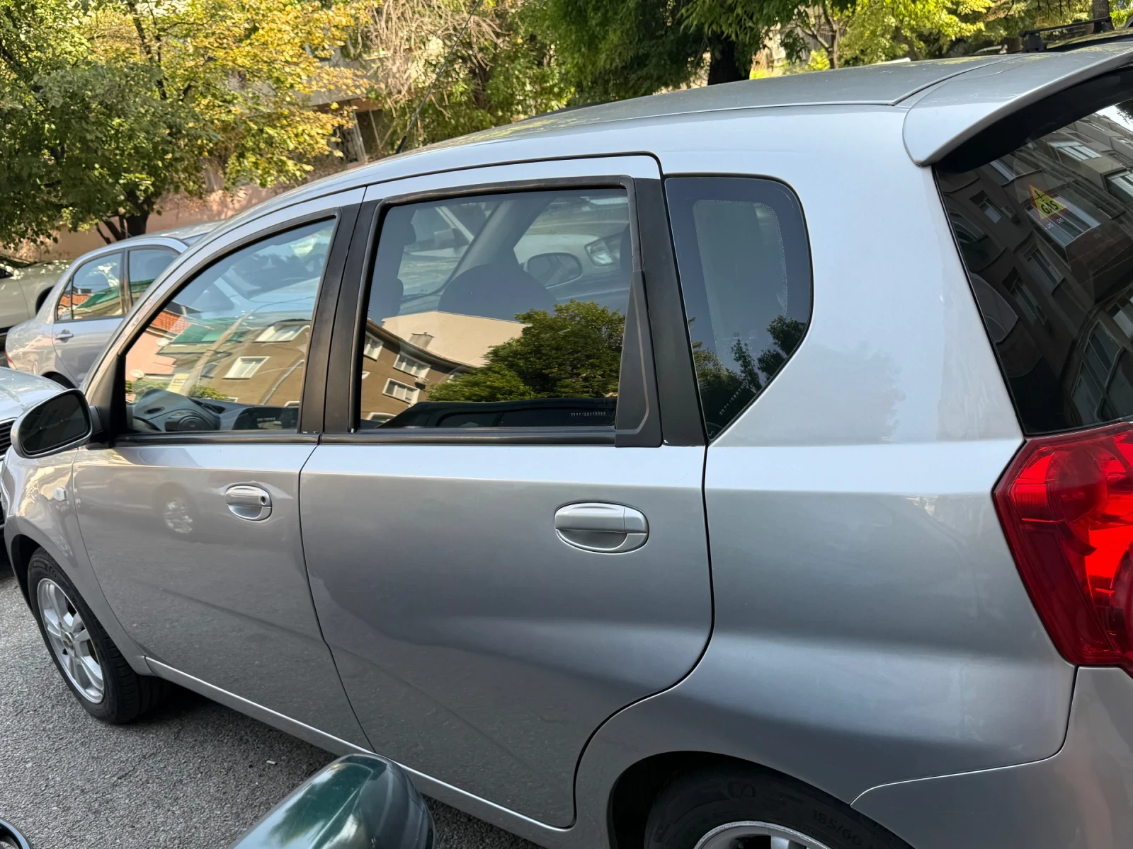Chevrolet Aveo  - изображение 7