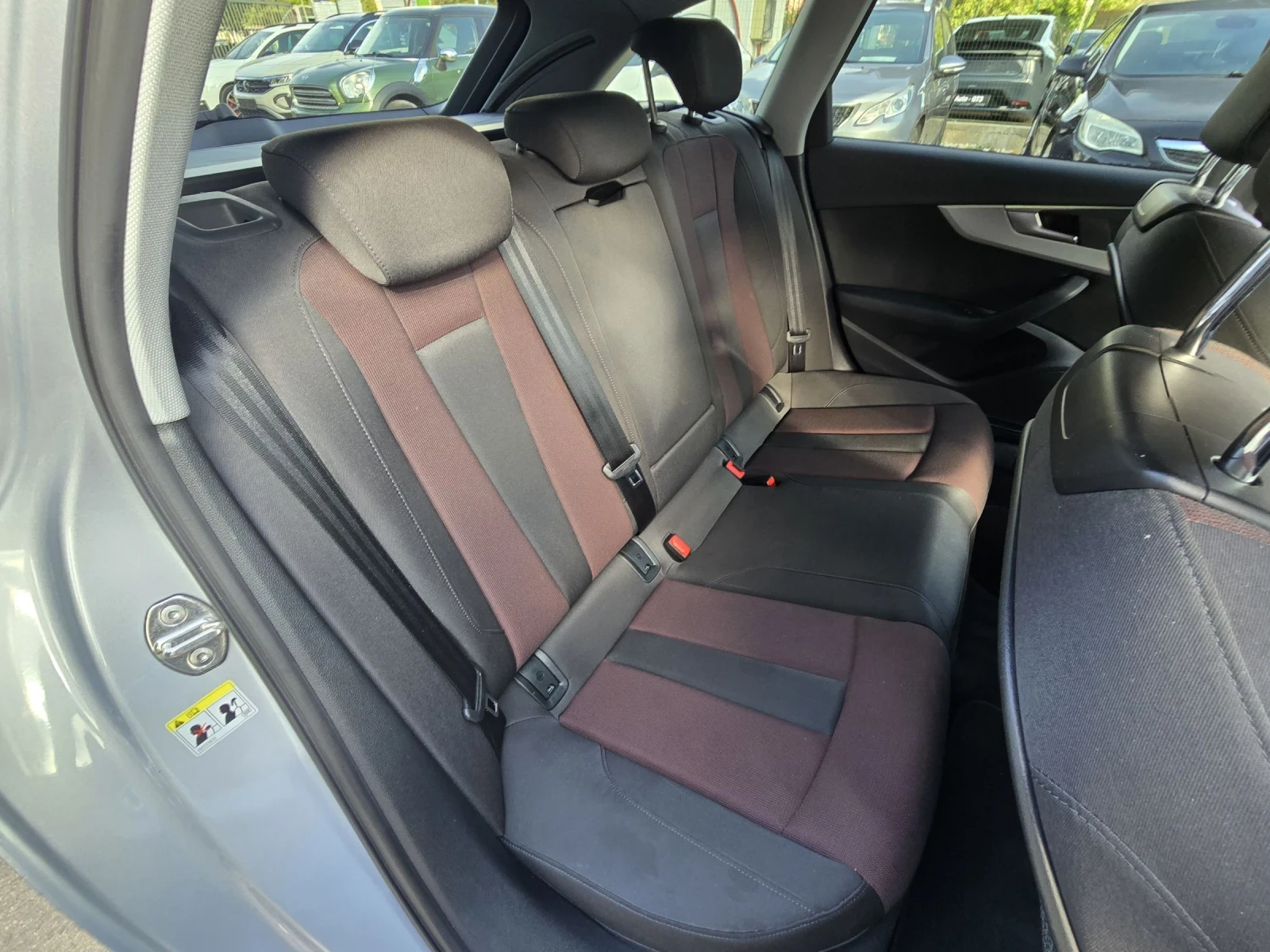 Audi A4 2.0TDI 163 DISTRONIC KEYLESS GO    | Mobile.bg   14