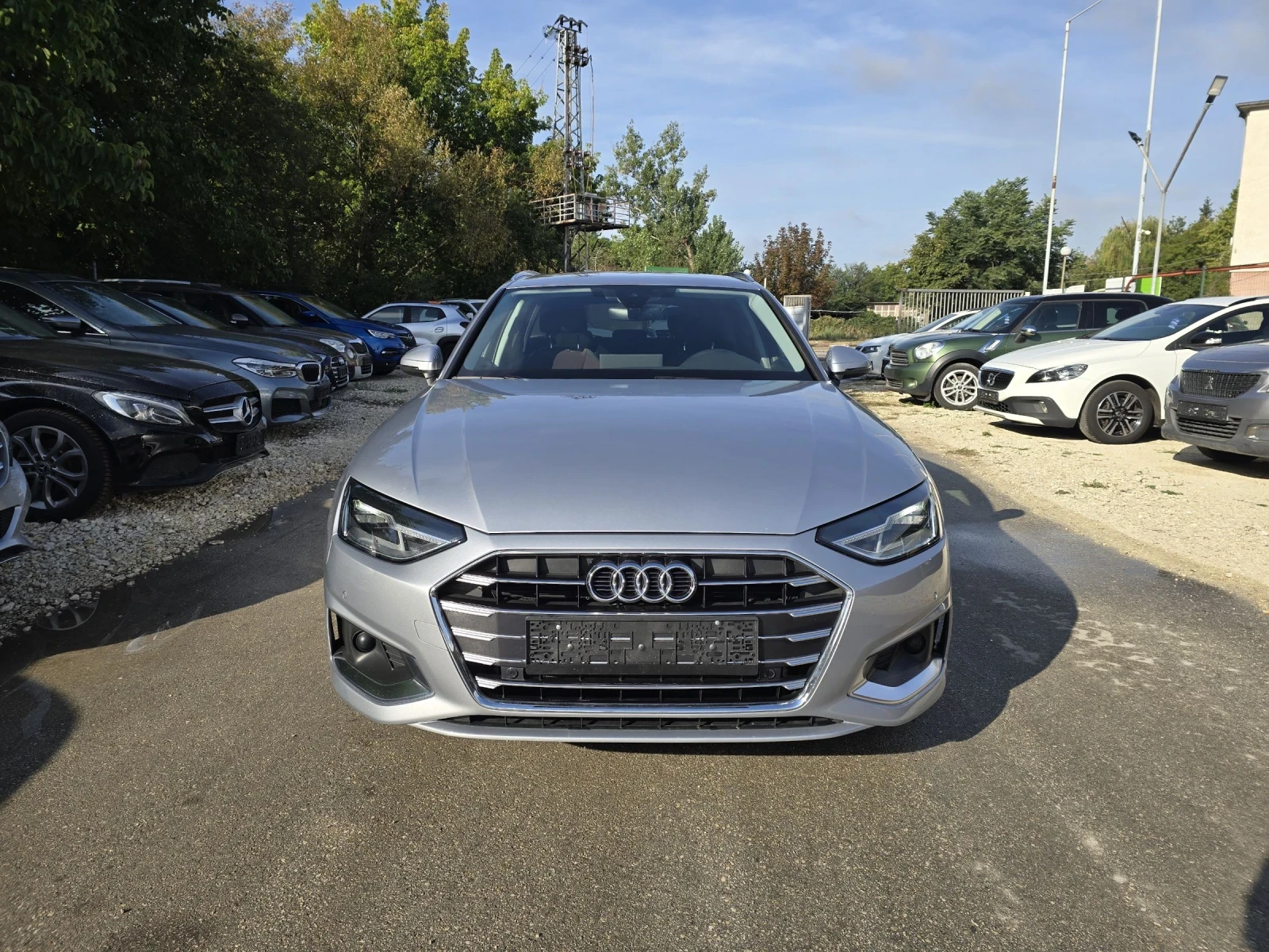 Audi A4 2.0TDI 163 DISTRONIC KEYLESS GO Топ състояние  - изображение 5