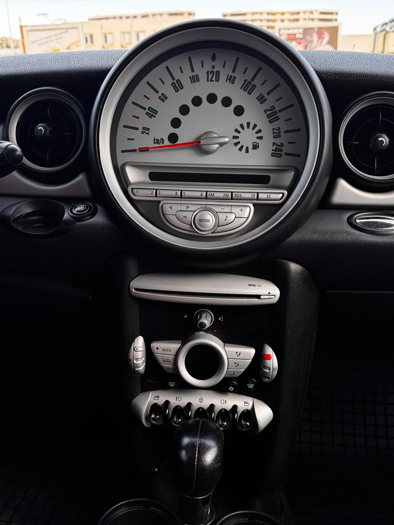 Mini Cooper  - изображение 6