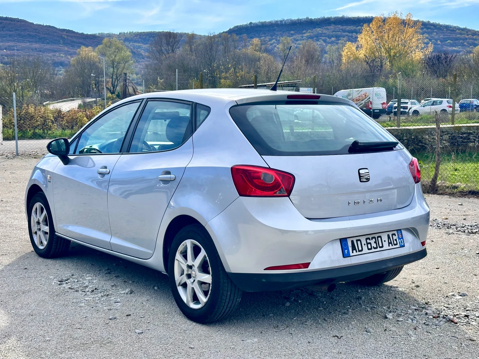Seat Ibiza 1.9TDI 105к.с. 138хил. Км. - изображение 4
