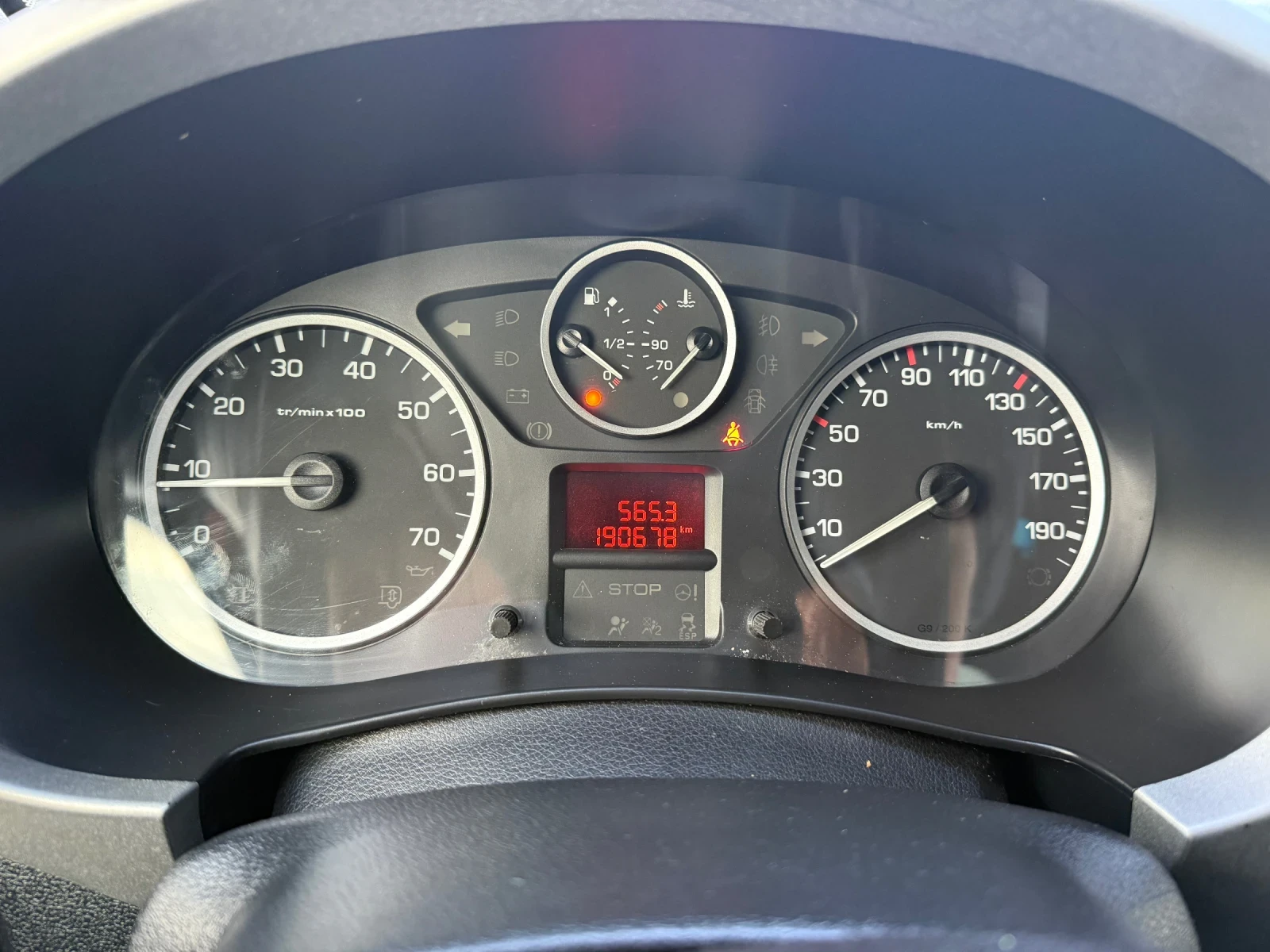 Peugeot Partner 1.6HDI | Mobile.bg   13