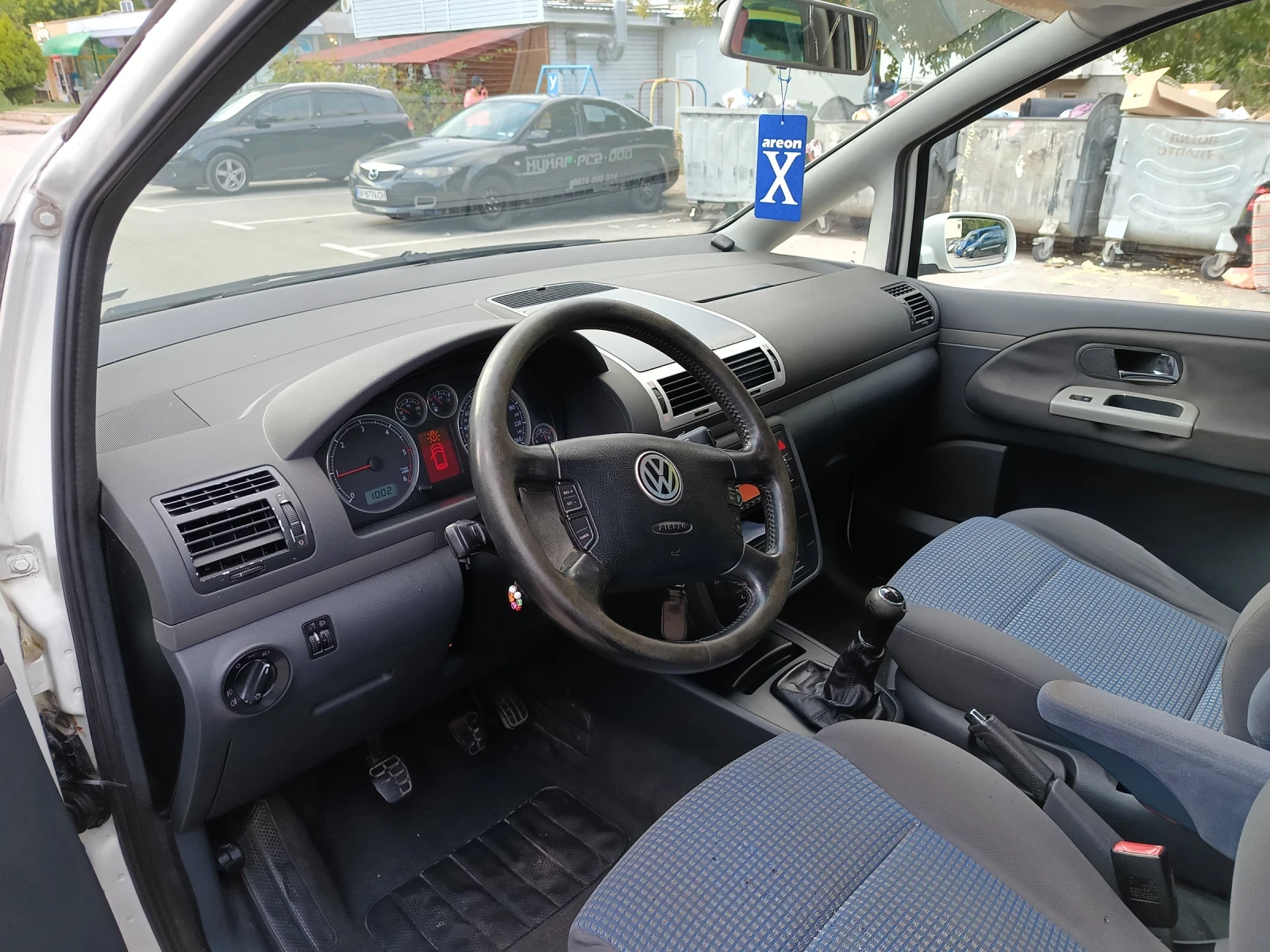 VW Sharan 1.9 TDI | Mobile.bg   10