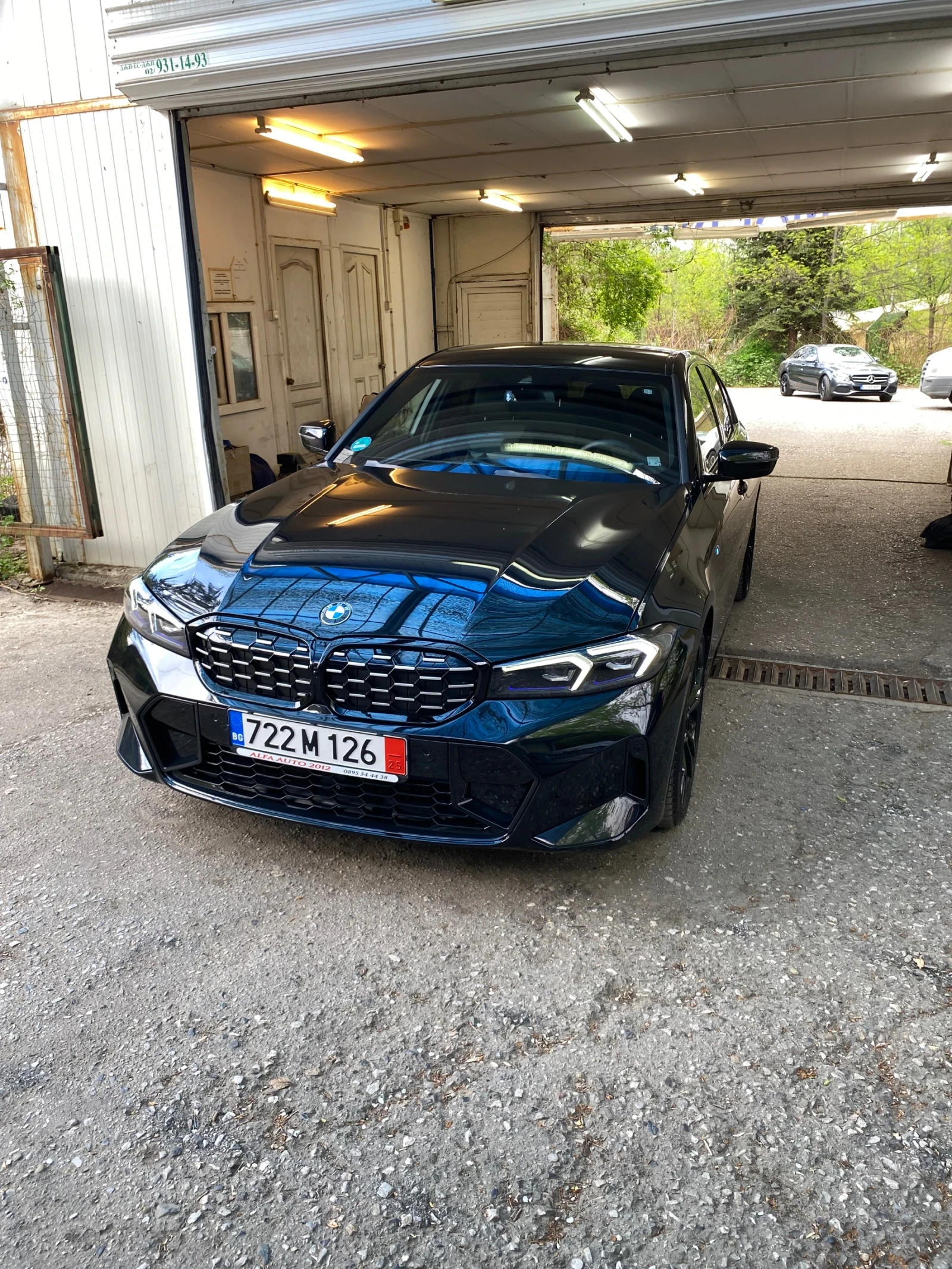 BMW 318 2.0 л. М-пакет, Shadowline, гаранционна. - изображение 9