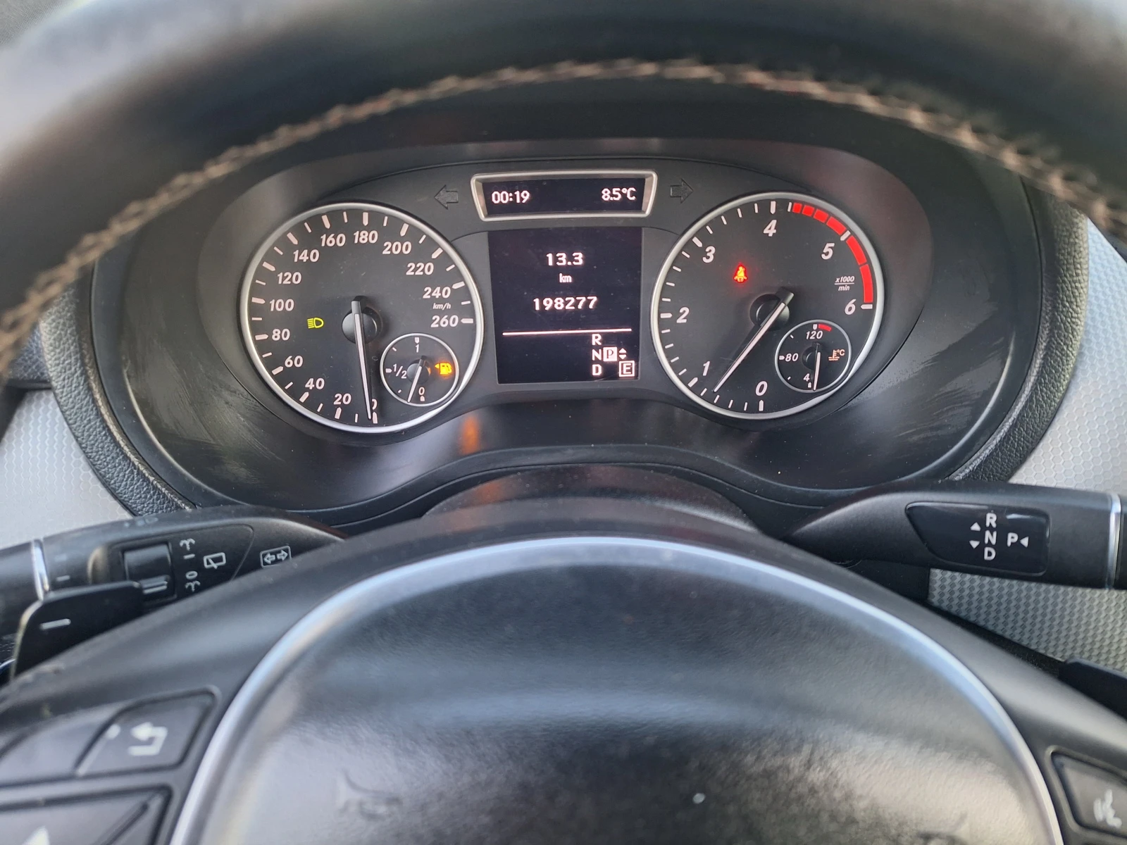 Mercedes-Benz B 180 1.8cdi premium  - изображение 10