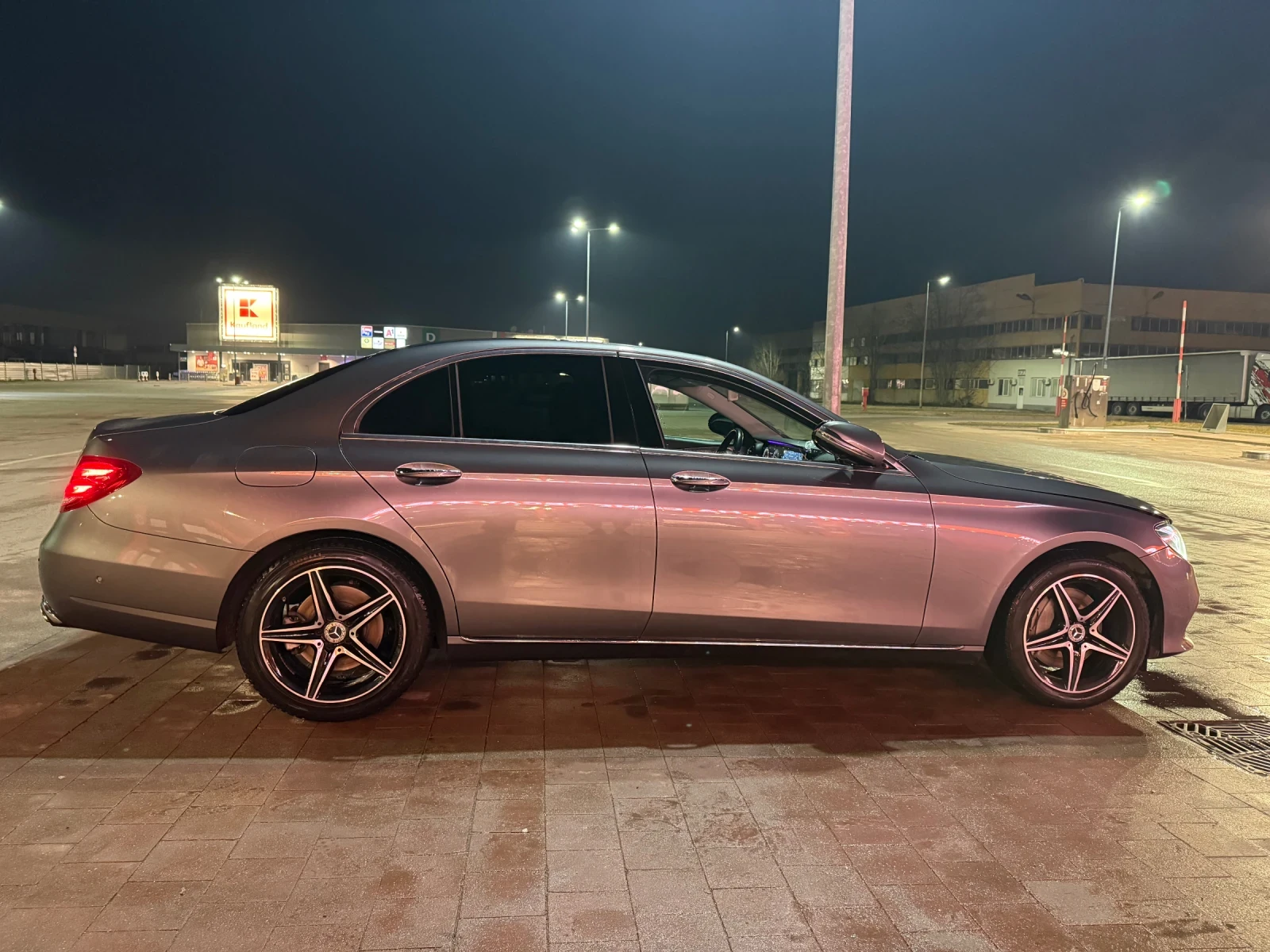 Mercedes-Benz E 350 | Mobile.bg � ����������� 16