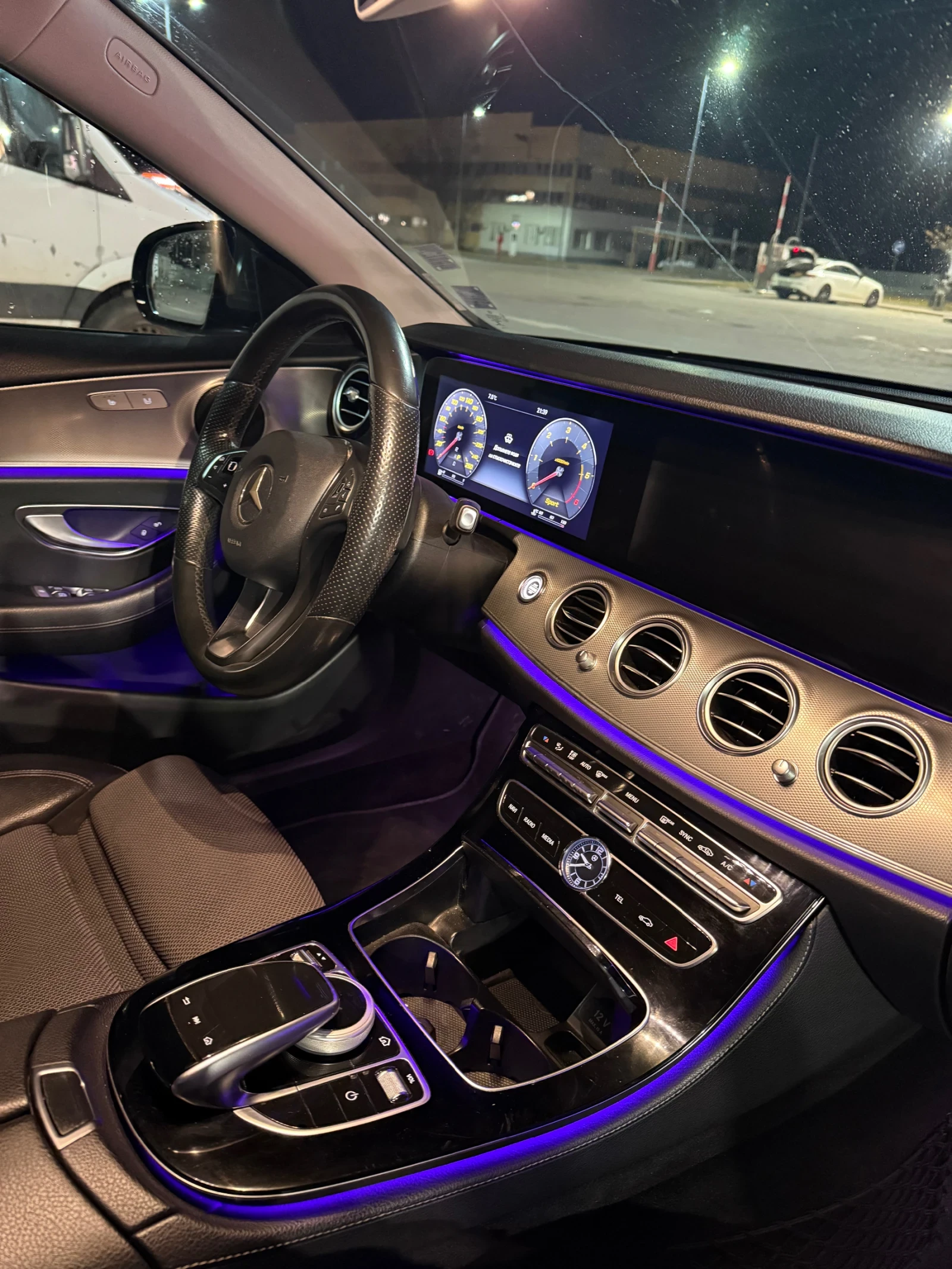 Mercedes-Benz E 350  - изображение 2