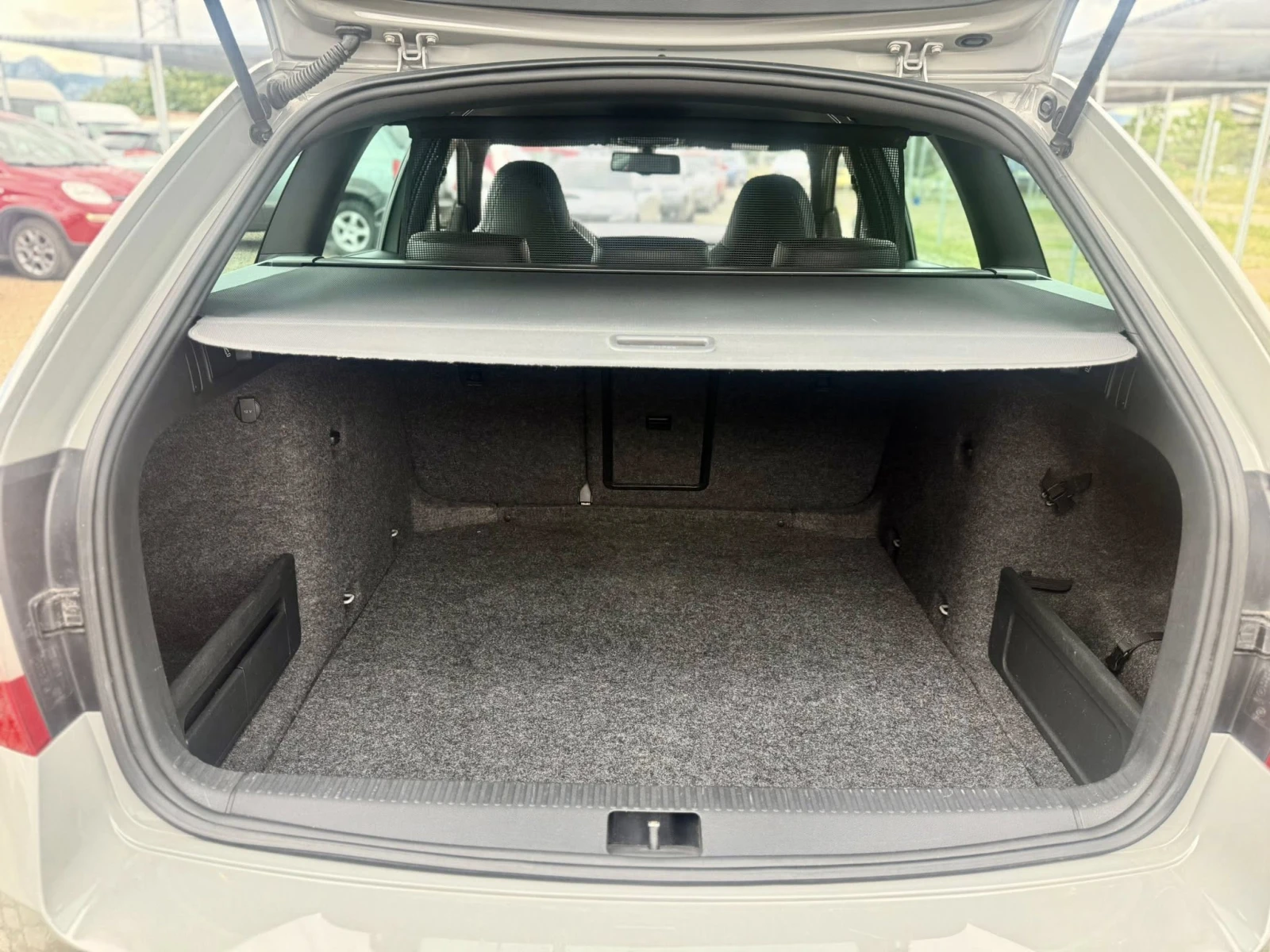 Skoda Octavia 2.0 VRS AВТОМАТИК, снимка 17 - Автомобили и джипове - 54006280